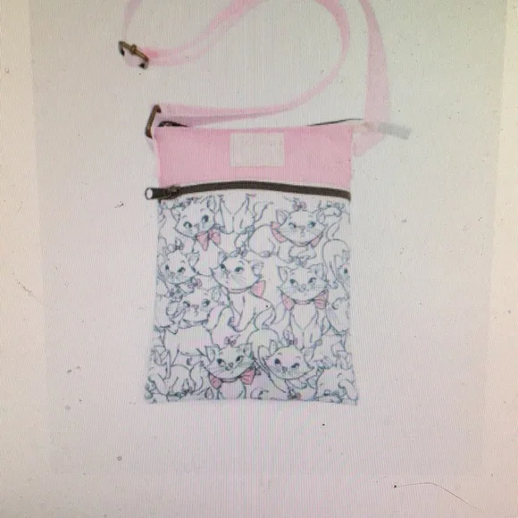 Disney the Aristocats passport Crossbody bag - Picture 4 of 5